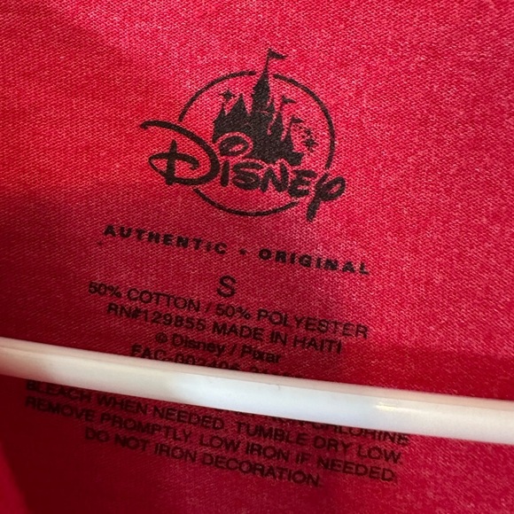 NWOT Disney Toy Story Pizza Planet Graphic Tee Shirt - Picture 2 of 3